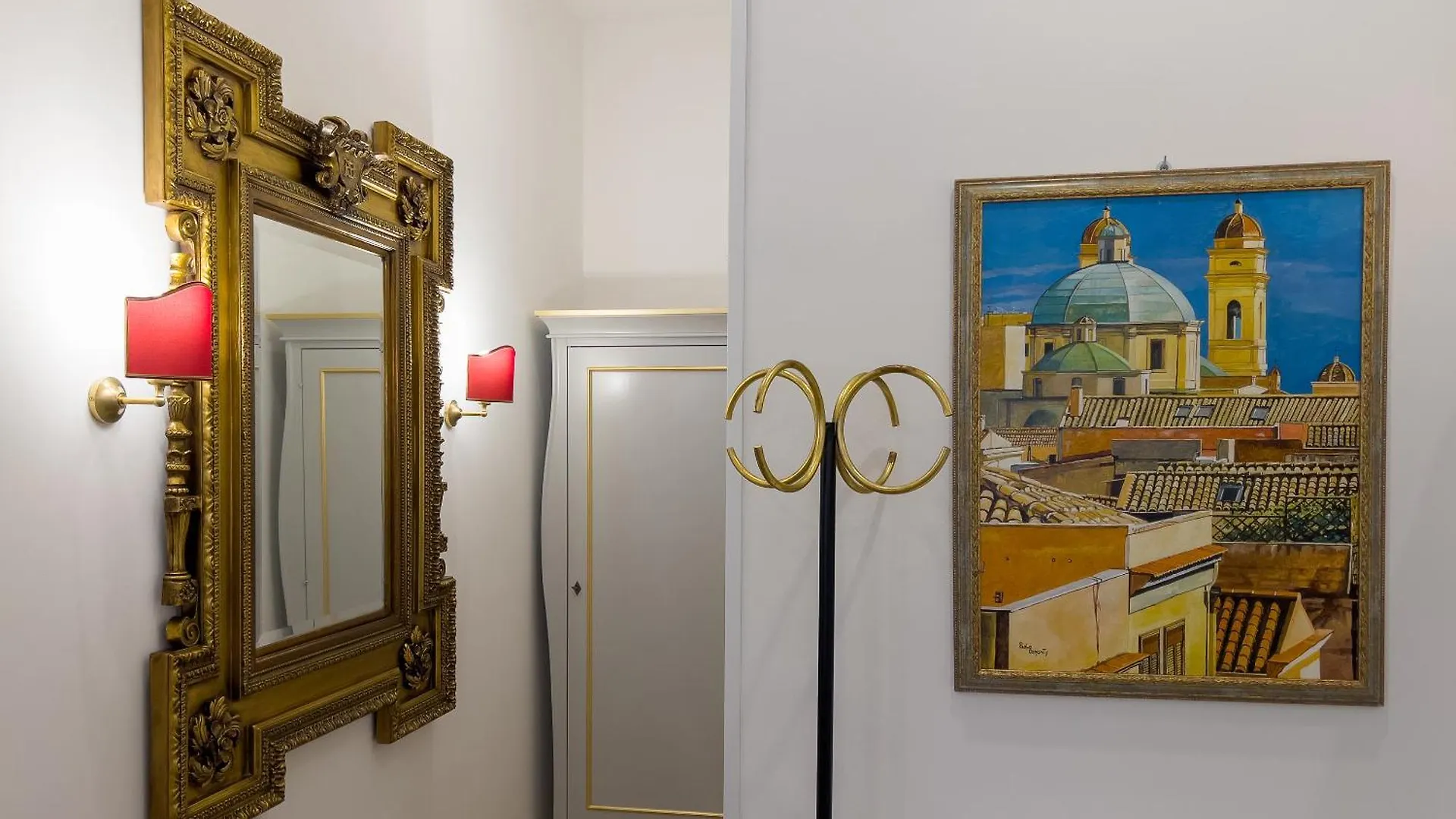 Suite Apartment In The City Centre Cagliari 0*,  Italy