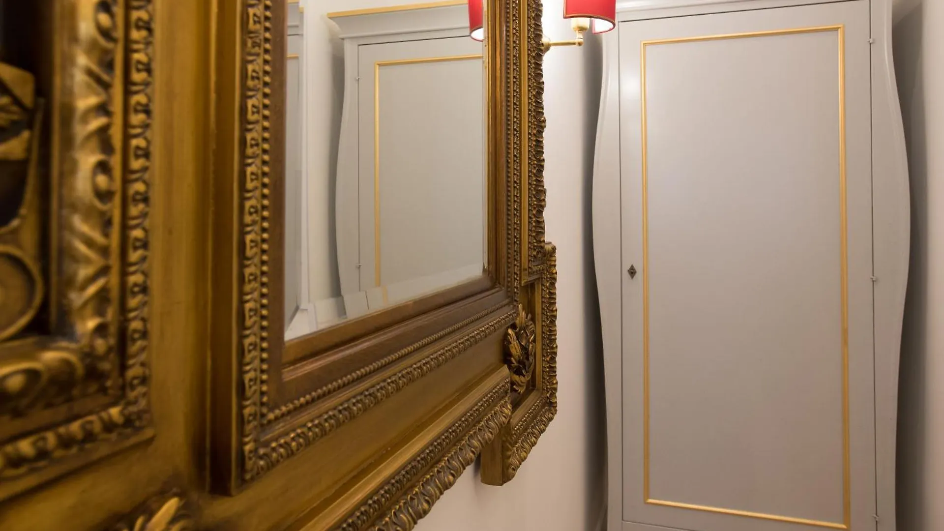 Suite Apartment In The City Centre Cagliari